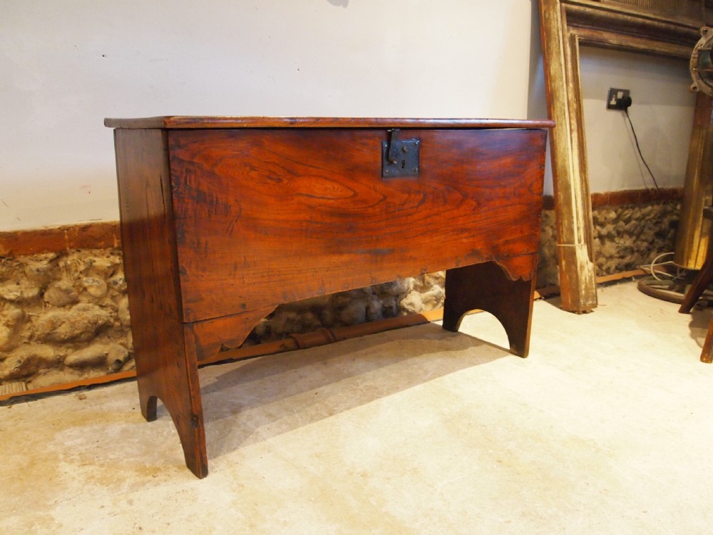 Coffer chest blanket box stunning George I Elm c1720 View VII