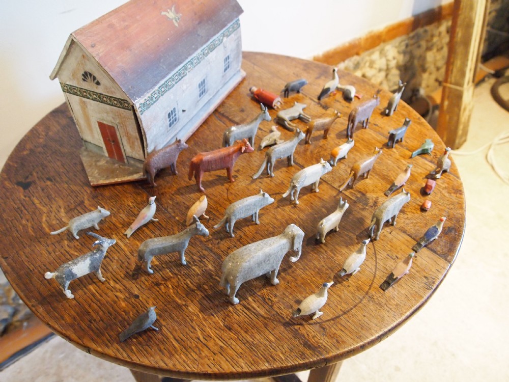 Noahs Ark rare folk art Victorian Ark and figures c1890 View XIII