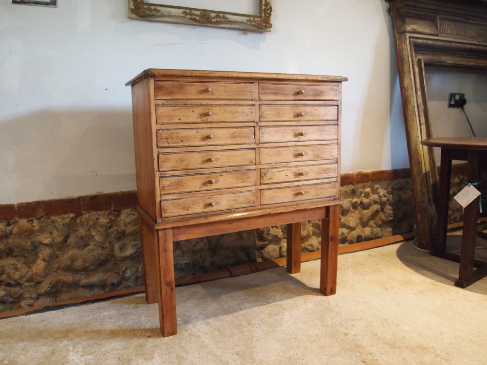 Chest of drawers collectors chest or bedside Victorian c1880 View V