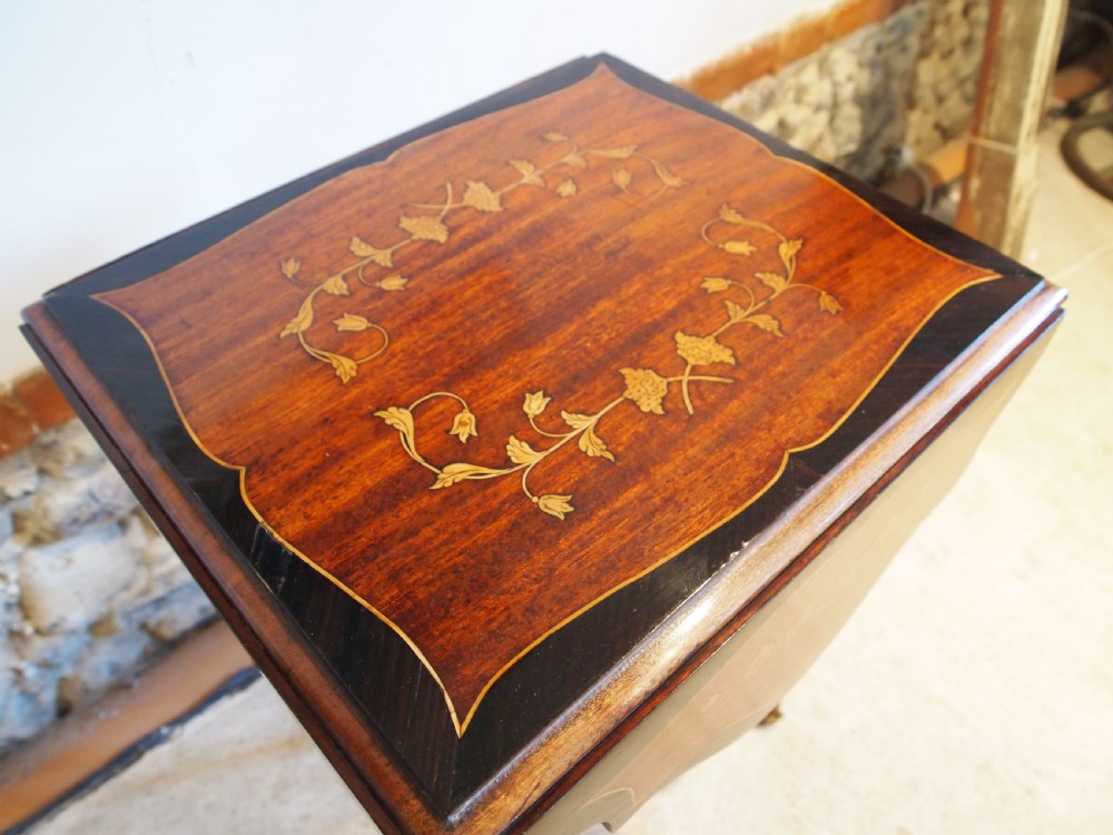 Table side lamp hall French Kingwood inlaid c1900 View VII