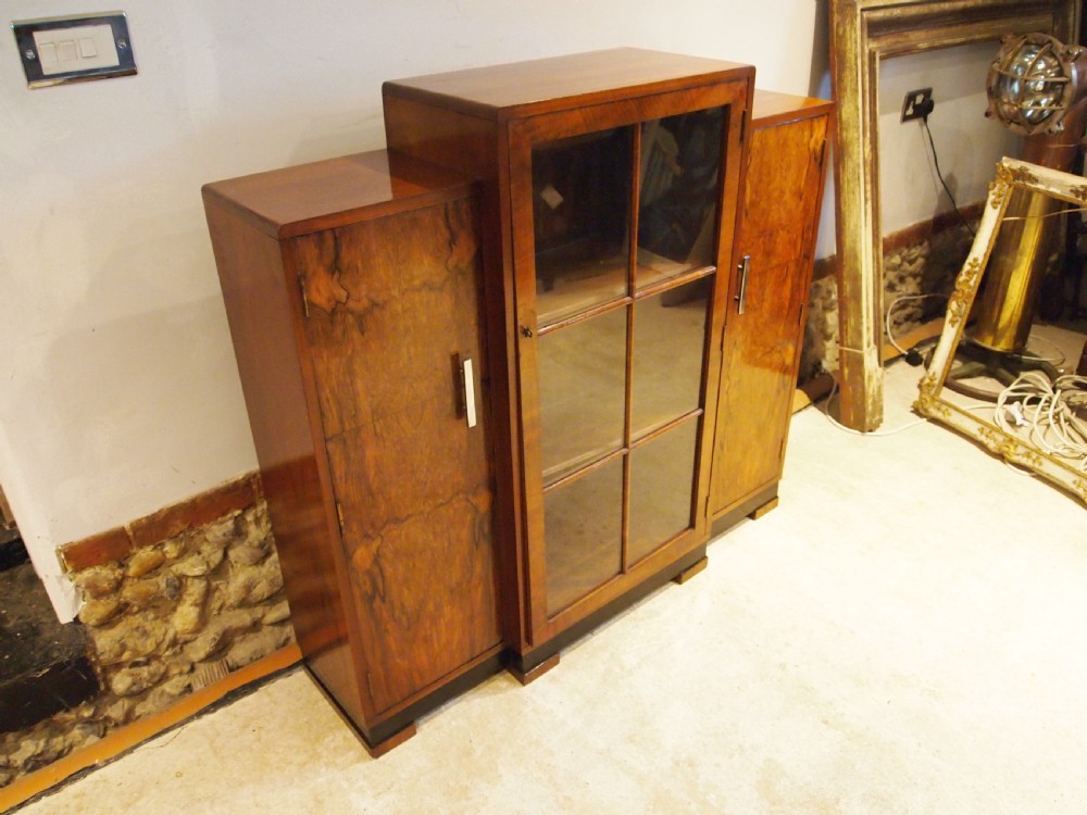 Bookcase or side cabinet Art Deco Burr Walnut c1920 View III