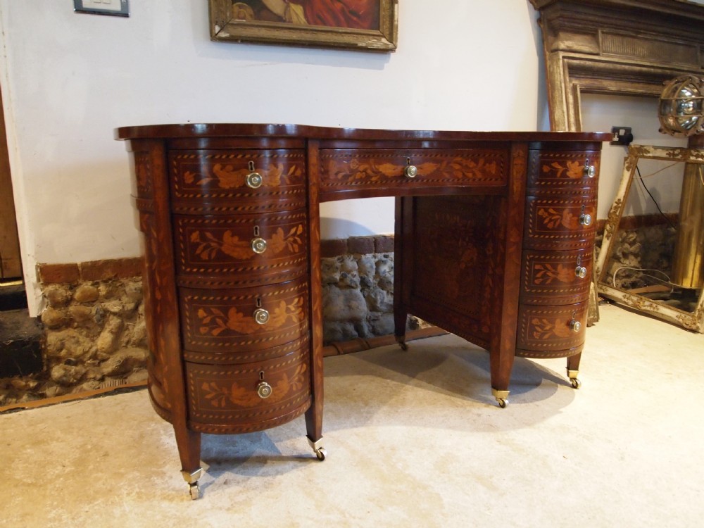 Desk fine stunning Edwards & Roberts Victorian kidney shaped c1870 View IV