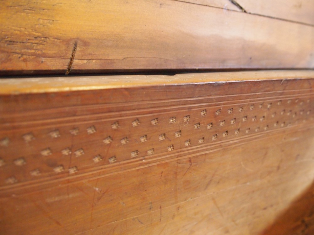 Chest trunk coffer rare Cypress wood Italian 16th Century c1580 View XV