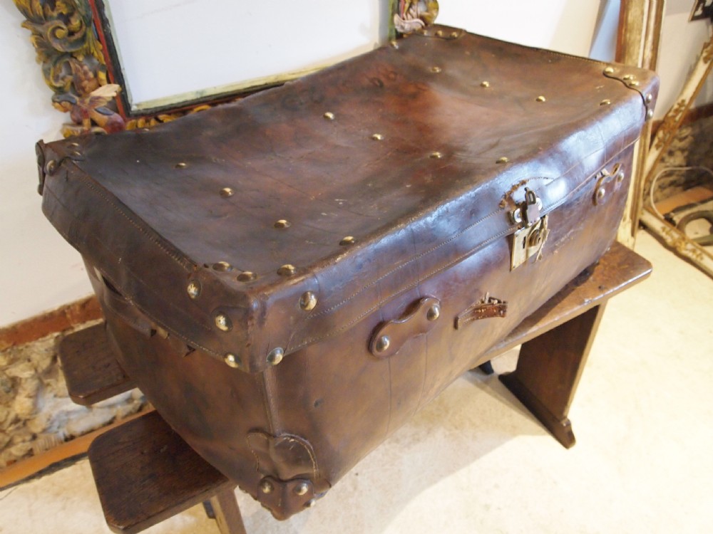 Suitcase trunk Leather Victorian by Reeves & Smith Bristol c1880 View IX