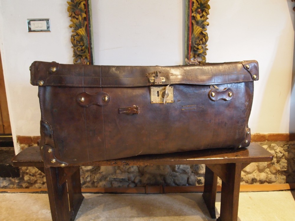 Suitcase trunk Leather Victorian by Reeves & Smith Bristol c1880 View XI