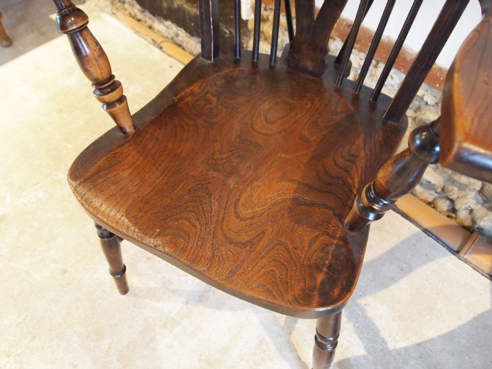 Chairs fine pair of Victorian Windsor wheelback carvers c1890 View II