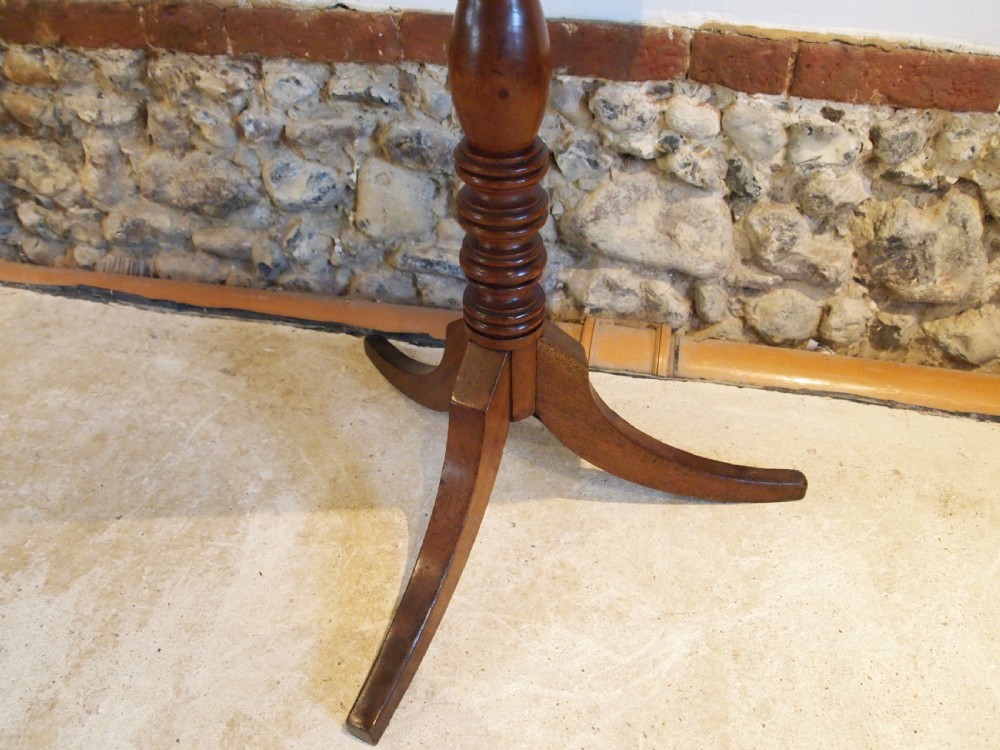Table fine George III Cuban Mahogany side hall lamp wine c1790 View X
