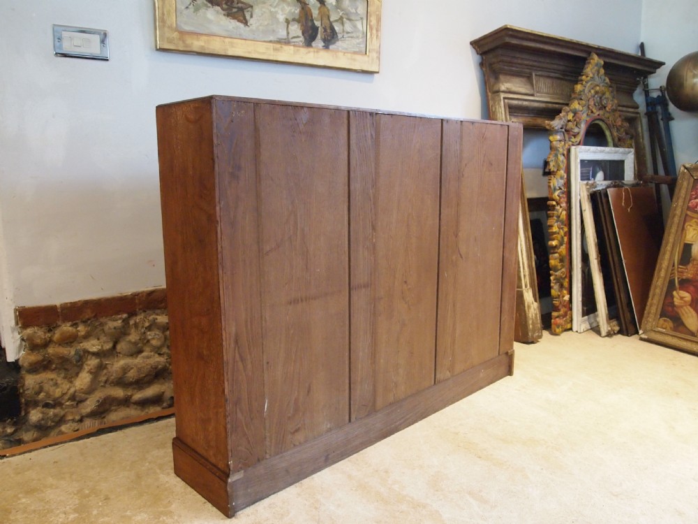 Bookcase quarter sawn Oak attri Heals c1900 View VIII