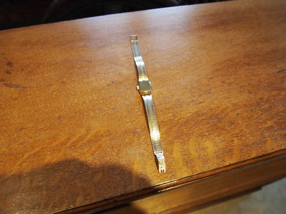 Watch ladies Omega solid 9ct Gold c1960 View VI