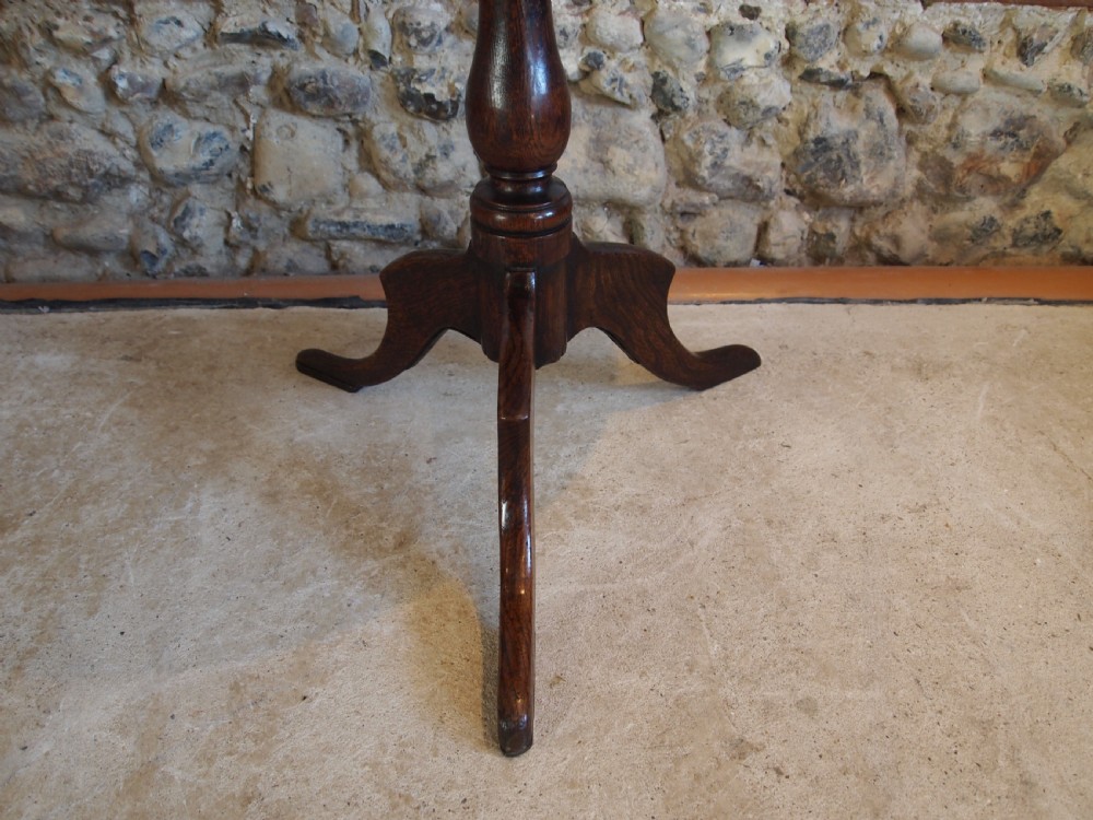 Table very rare George II Elm wine side lamp c1740 View V
