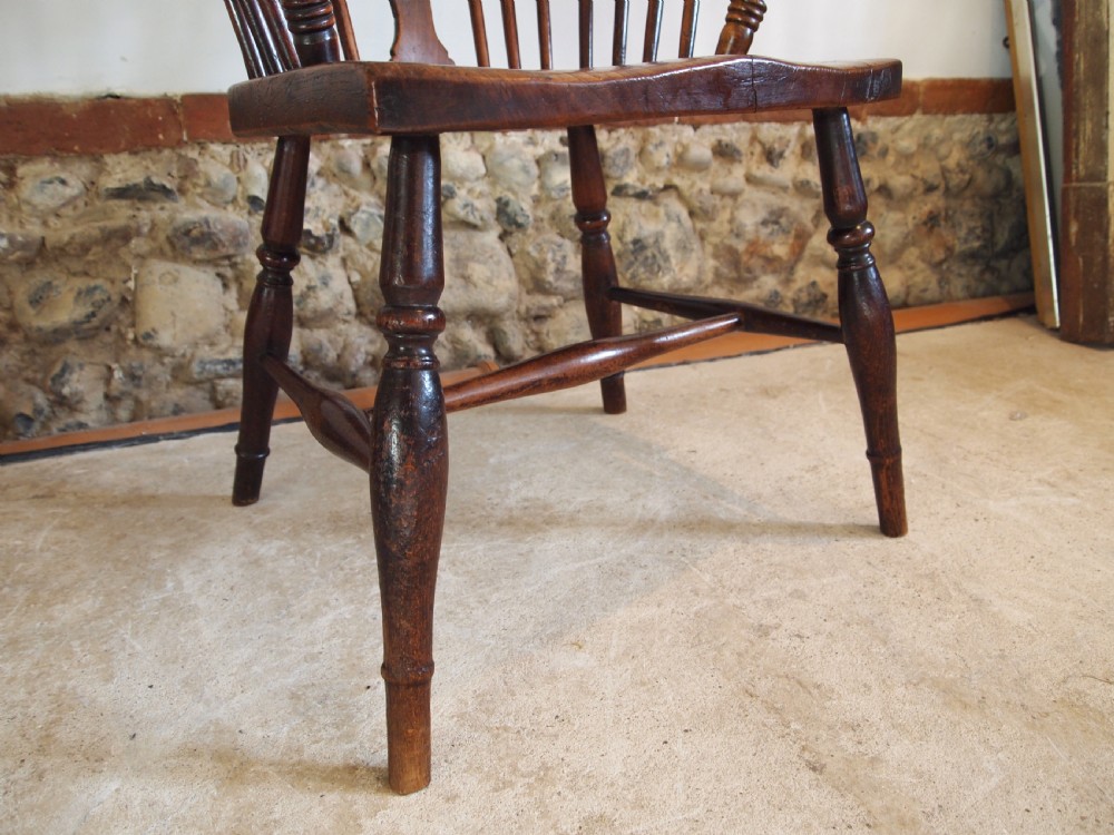 Chair Victorian Windsor Ash Elm c1840 View VI