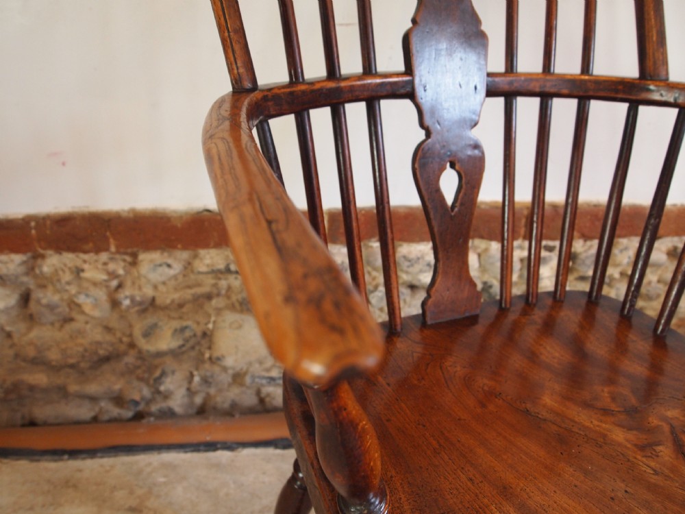 Chair Victorian Windsor Ash Elm c1840 View VIII