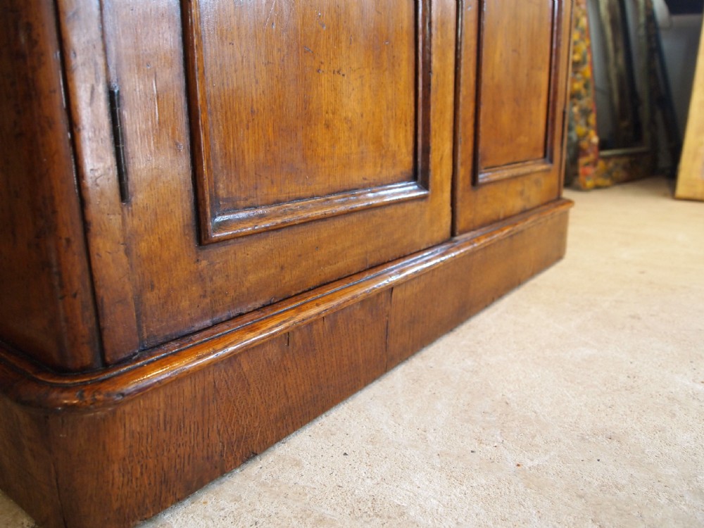 Cupboard rare rustic country house shoe linen Oak c1840 View VII