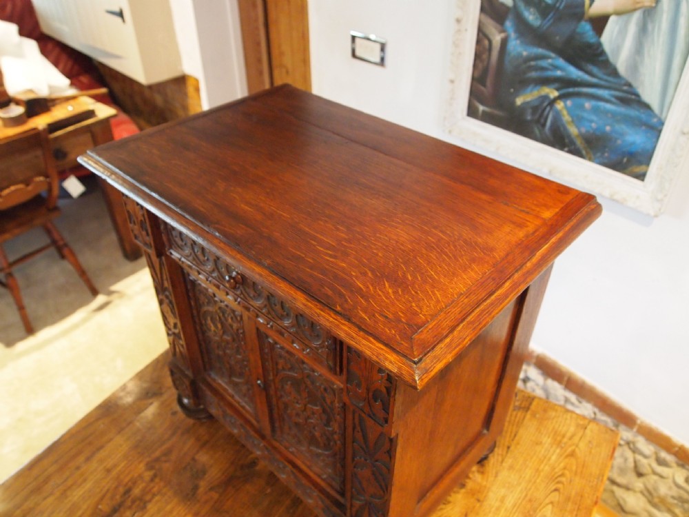 Chest of drawers rare Victorian Oak Arts and Crafts Collectors c1880 View IX