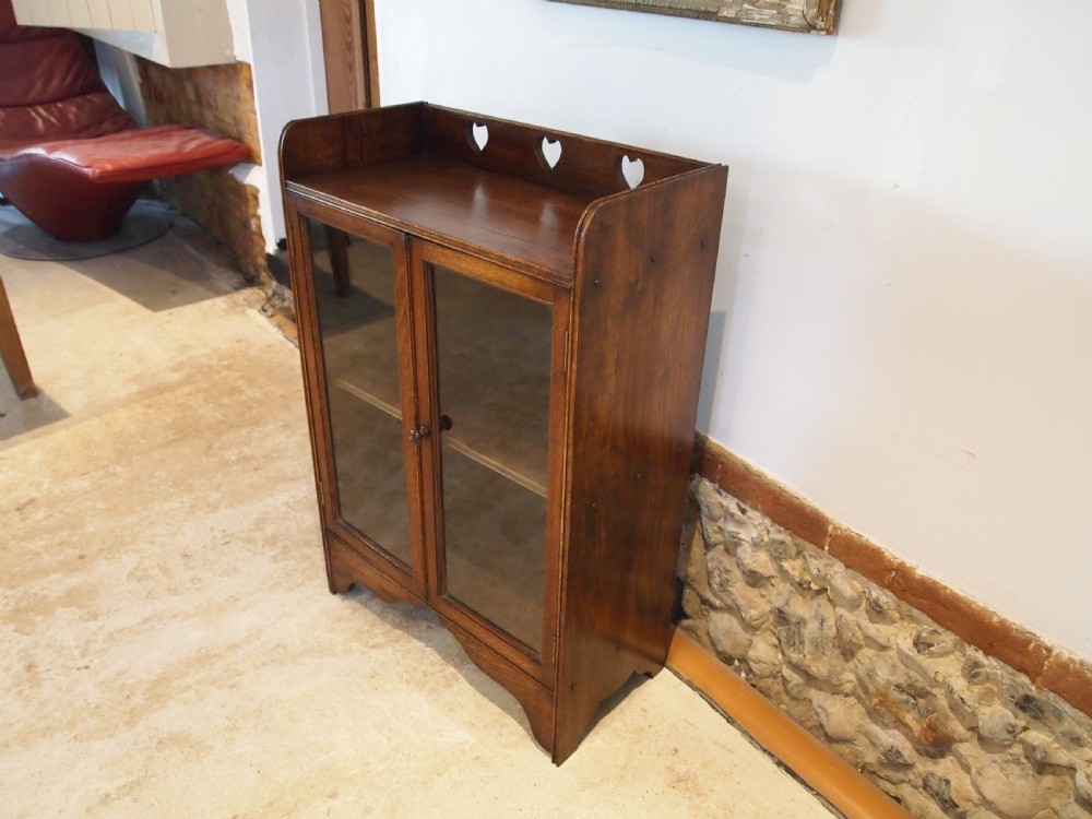 Bookcase display Arts and Crafts Oak c1900 View VIII