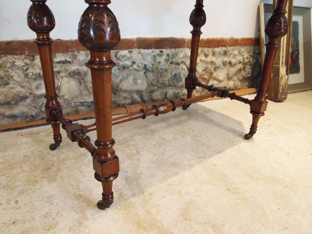 Table stunning Victorian burr Walnut sofa side hall lamp c1870 View III