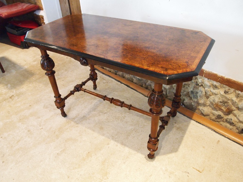 Table stunning Victorian burr Walnut sofa side hall lamp c1870 View IX