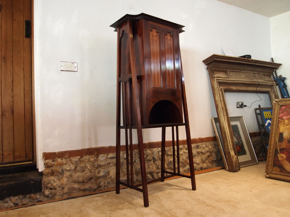 Cabinet Arts and Crafts Walnut Art Nouveau Shapland and Petter c1900 View XI