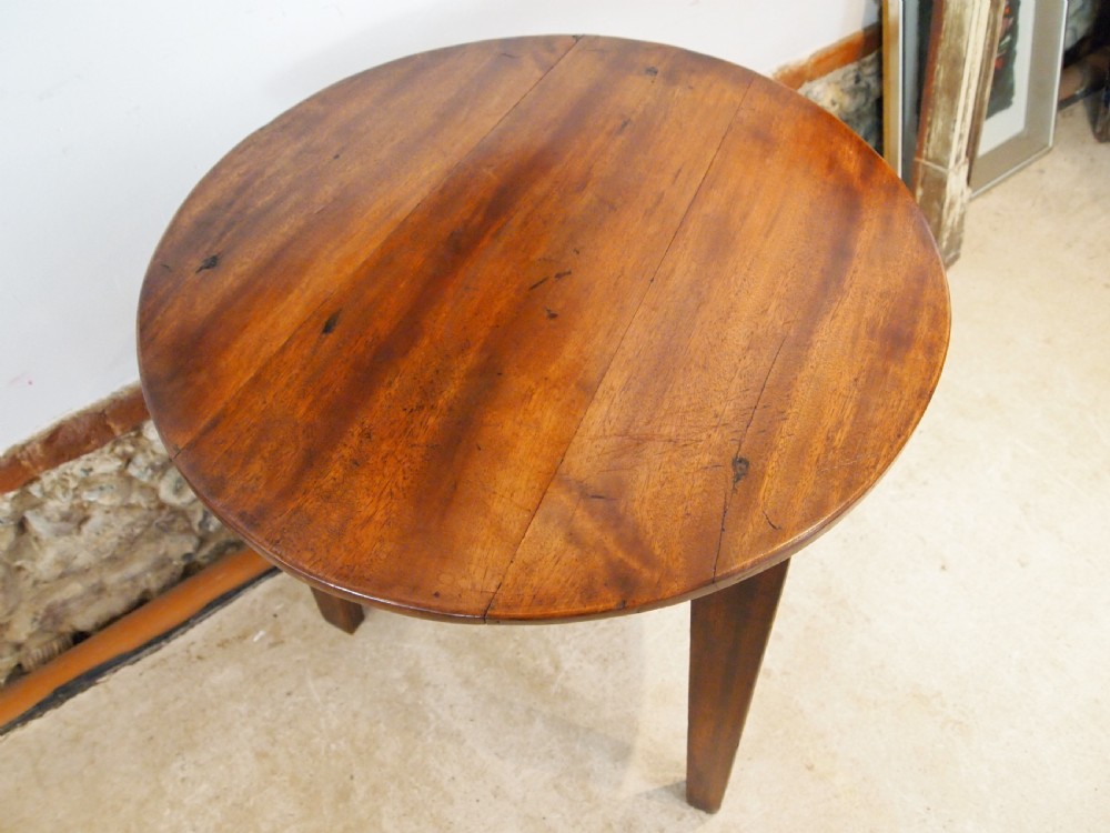 Table rare Victorian Cherry cricket or tavern table c1850 View VI