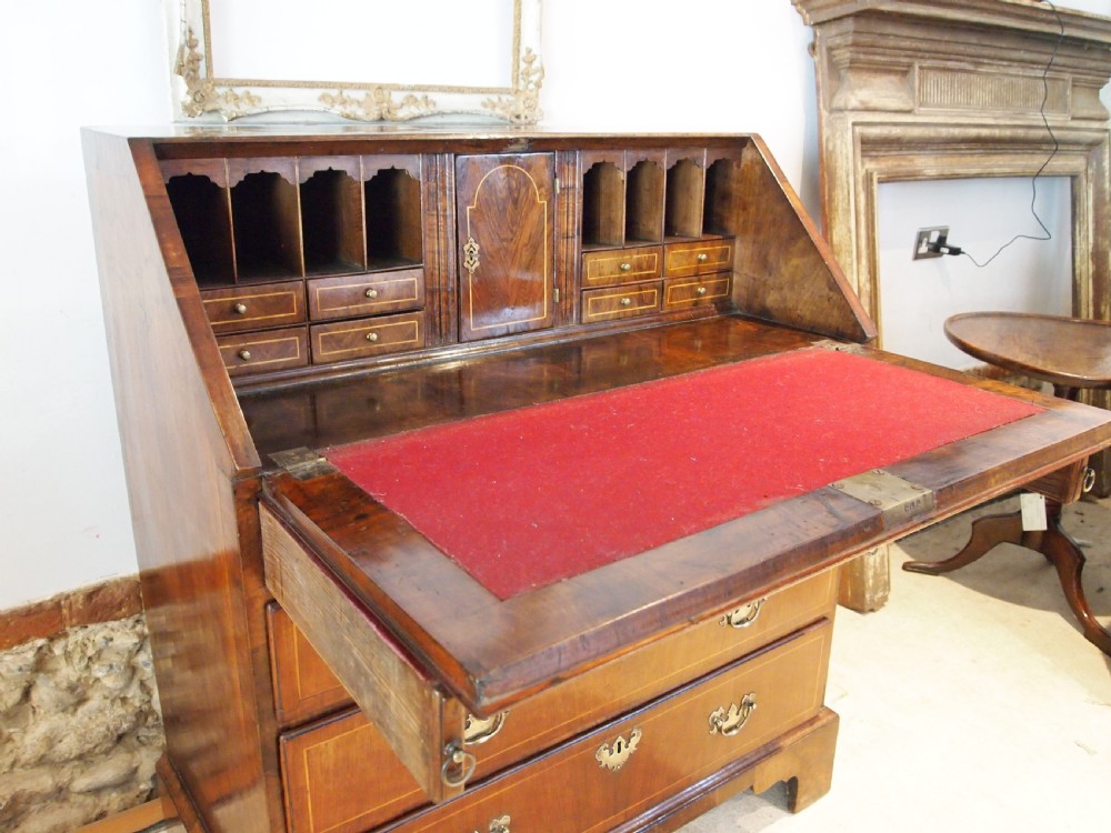 Bureau George II Walnut original brasses small c1740 View II