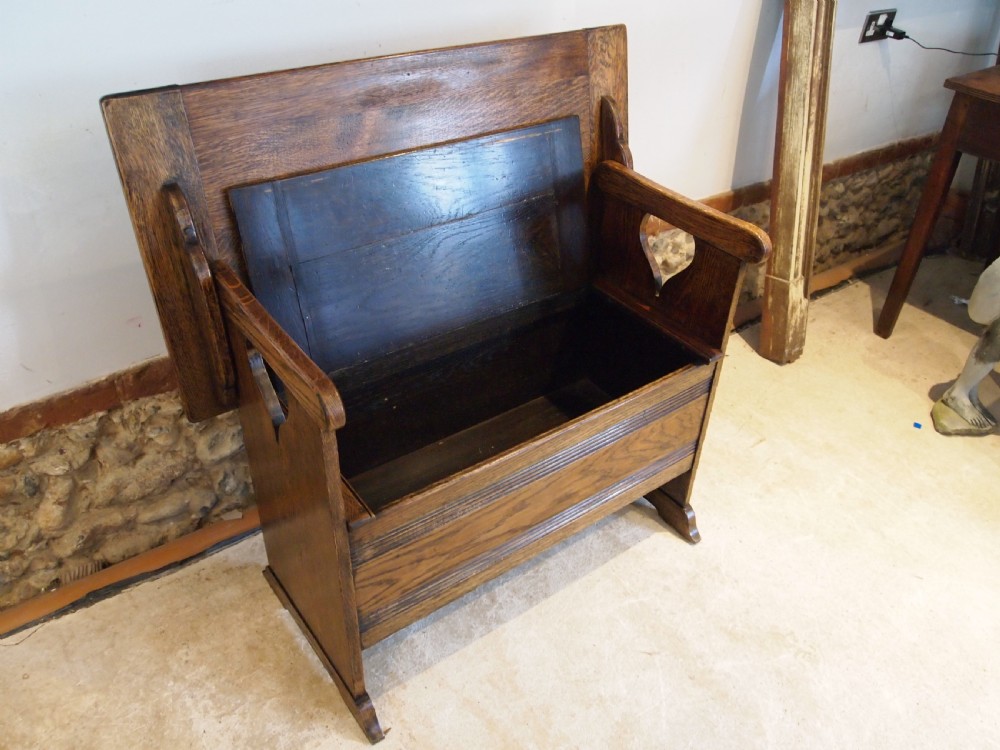 Monks bench Arts and Crafts Oak Liberty & Co c1907 View IV