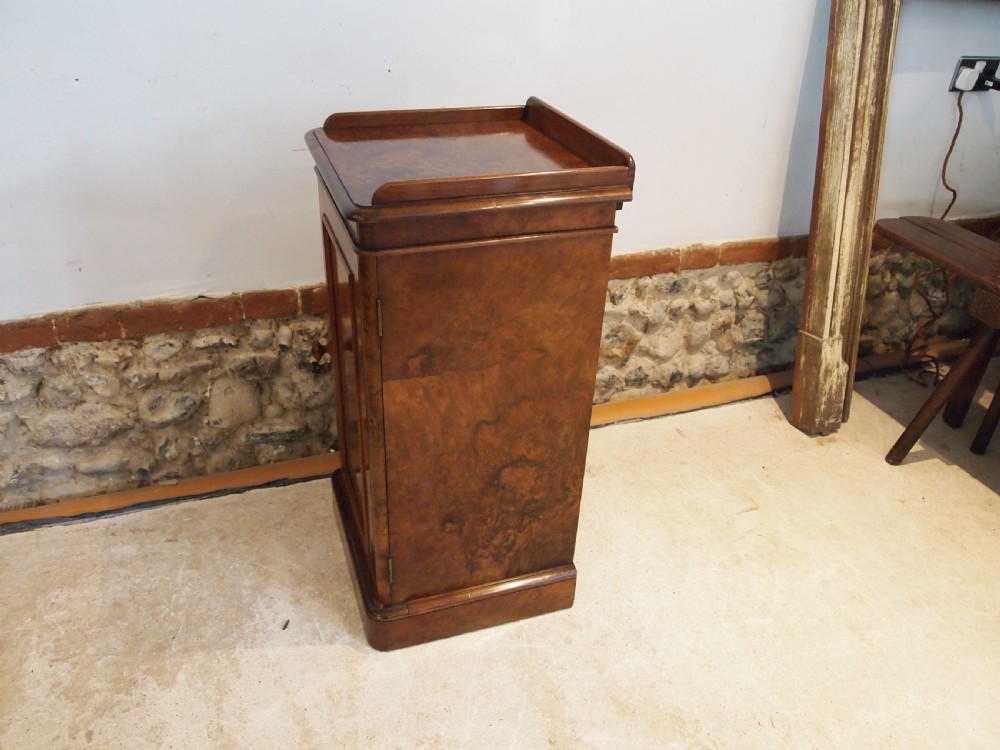 Bedside cabinet cupboard fine Burr Walnut Victorian c1860 View VII