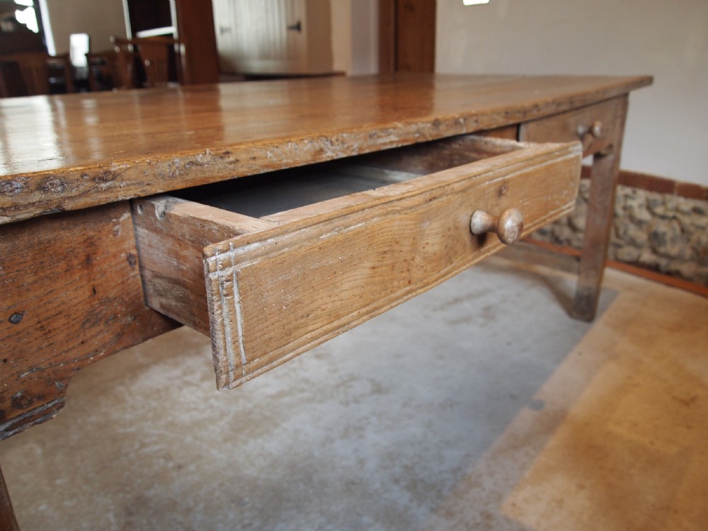 Table rare refectory farmhouse Welsh Elm George III c1780 View VII