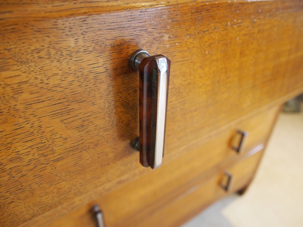 Chest of drawers fine Art Deco Oak manner of Heals c1920 View XII