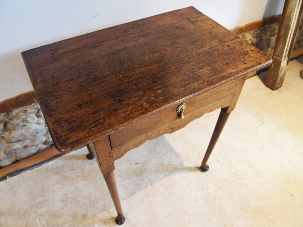 Table hall lamp side wonderful George II Oak lowboy c1740 View V