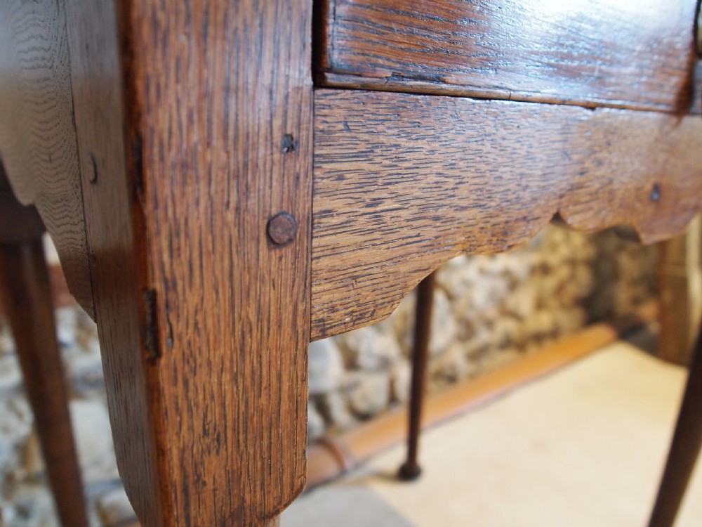 Table hall lamp side wonderful George II Oak lowboy c1740 View VI