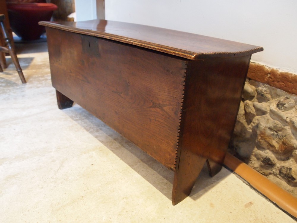 Coffer chest or trunk rare small six plank Elm 17th Century c1690 View II