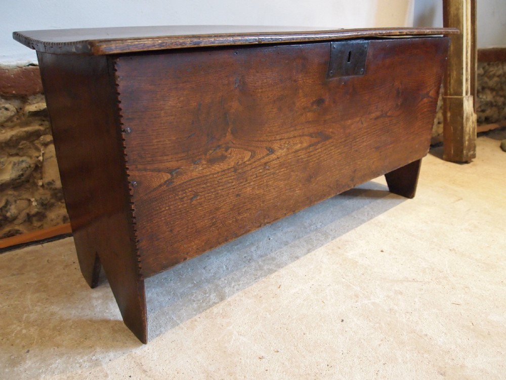 Coffer chest or trunk rare small six plank Elm 17th Century c1690 View XI
