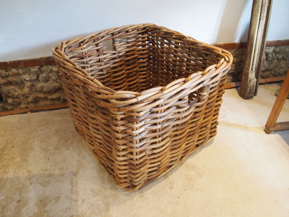 Log basket large country house c1930 View III