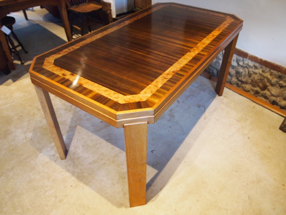 Table stunning Art Deco Walnut dining table c1925 View XI