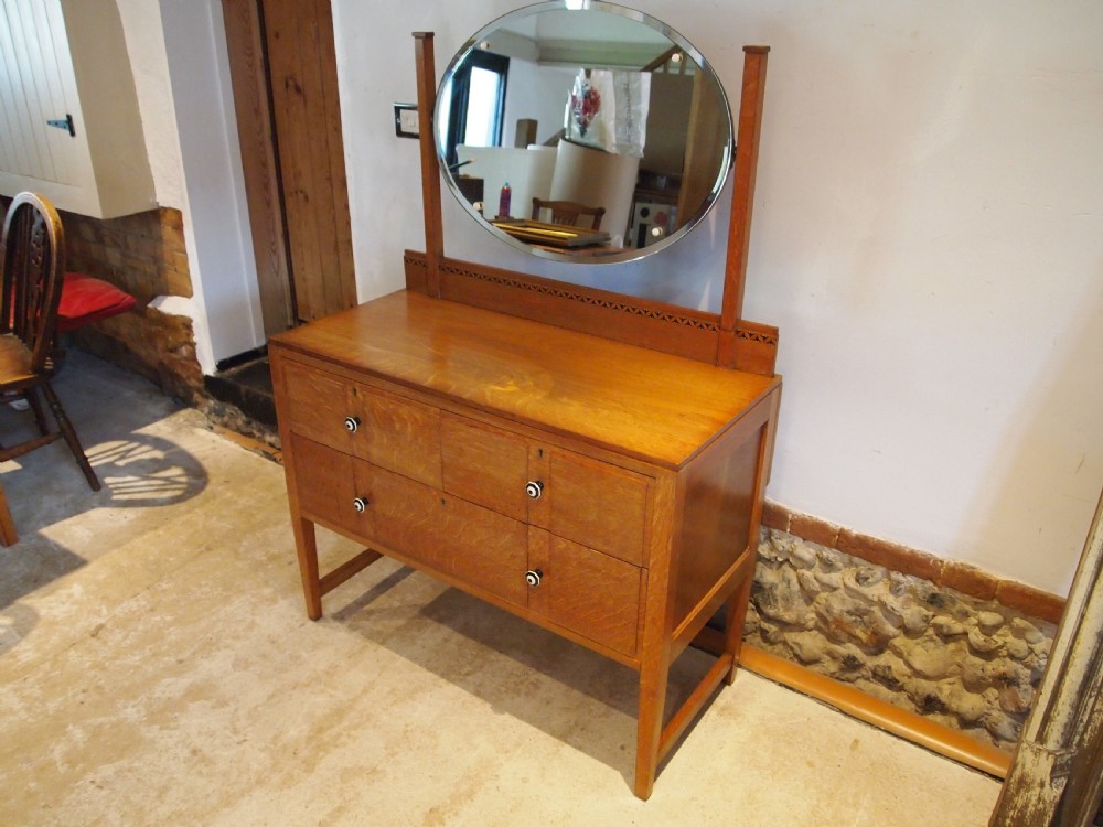 Bedroom suite 3 piece Bath Cabinet Makers Oak Art Deco c1930 View XII
