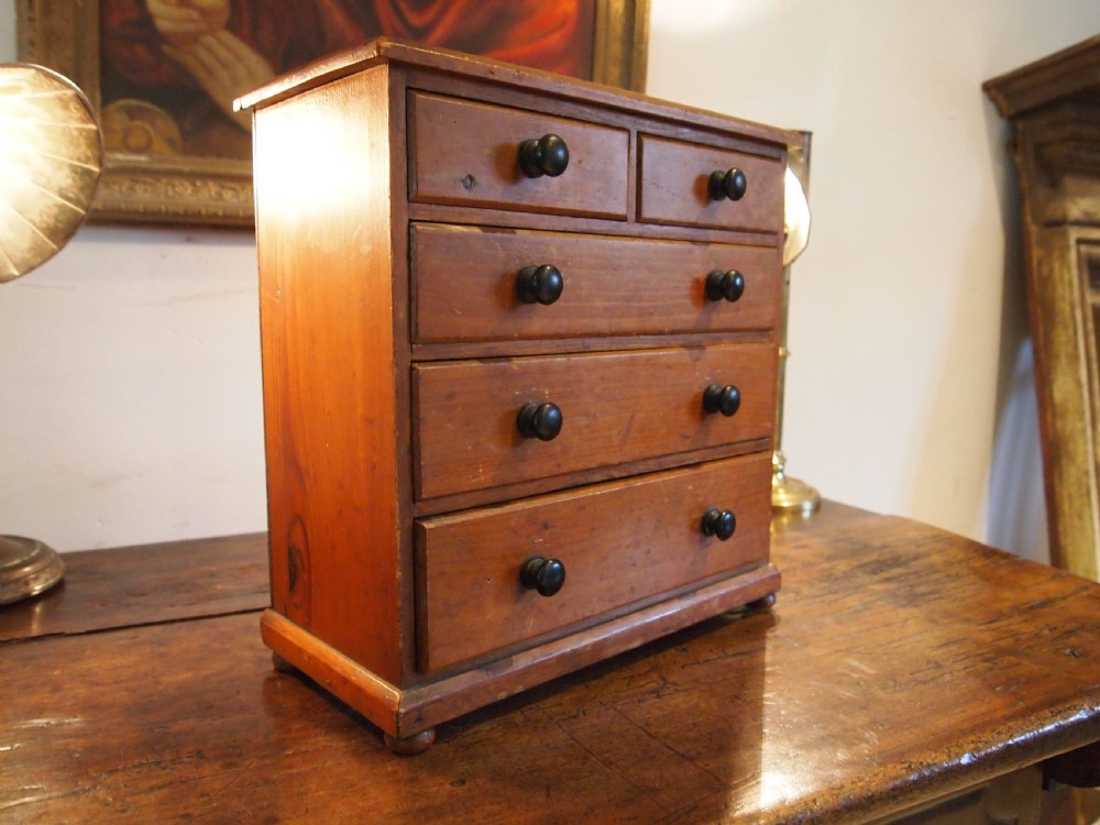 Chest of drawers miniature Victorian Apprentice chest Pine C1880 View IV