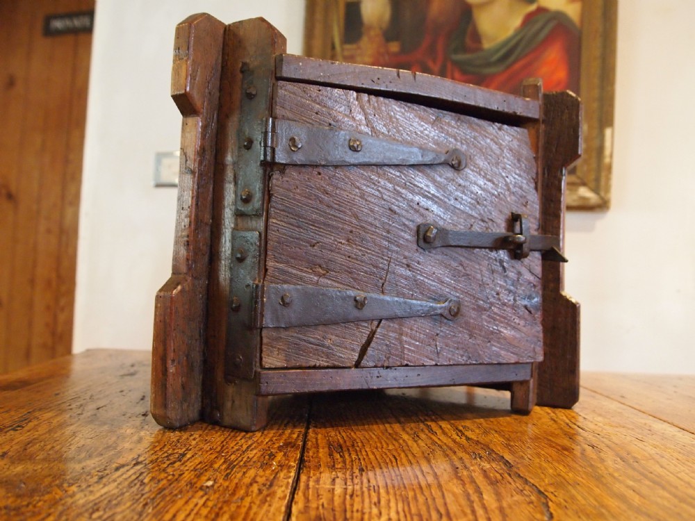 Cabinet very rare naive primitive Elm cupboard c1700 View X