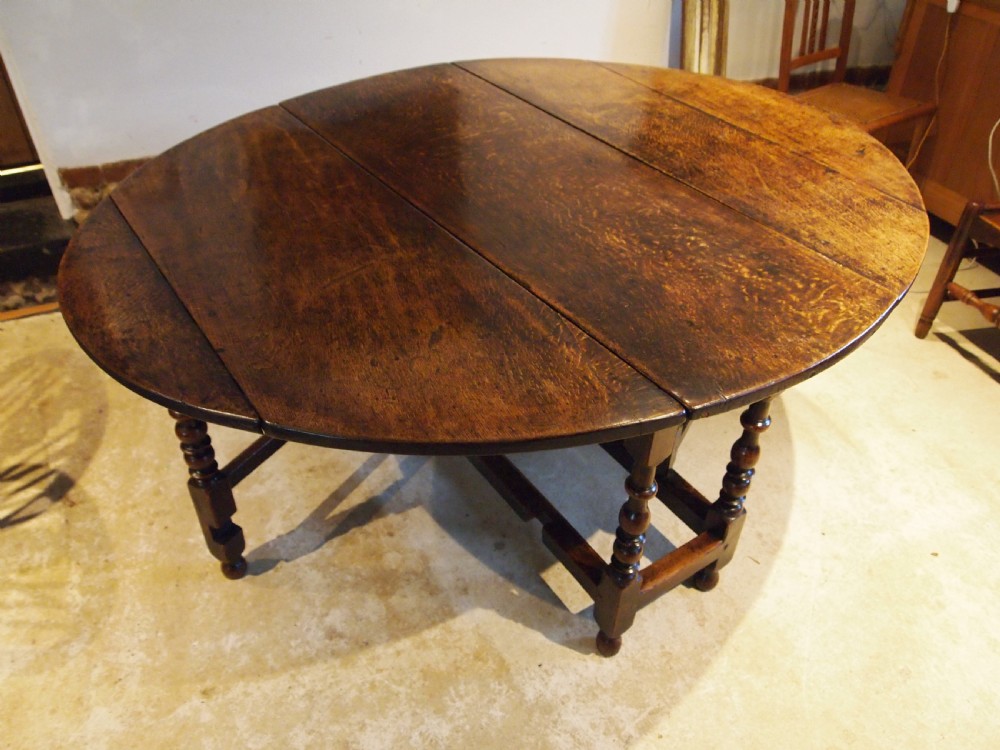 Table dining Outstanding Charles II Oak gateleg seats 8 c1680