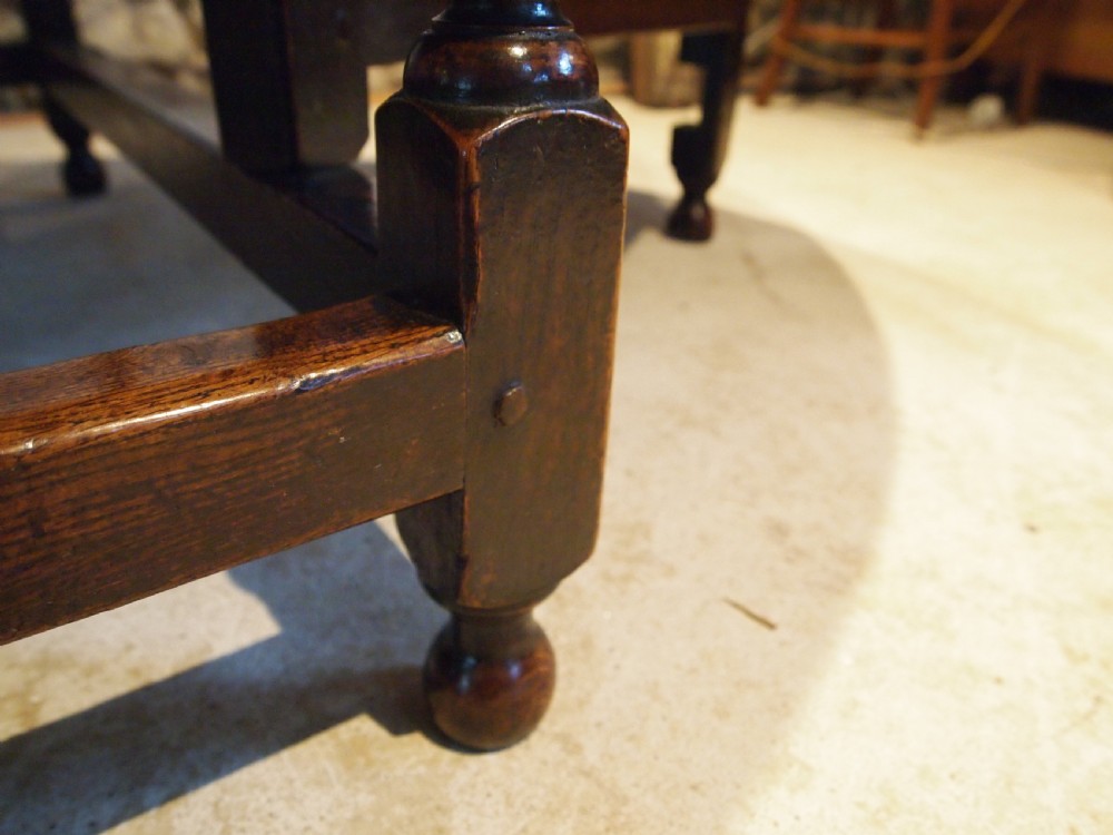 Table dining Outstanding Charles II Oak gateleg seats 8 c1680 View II