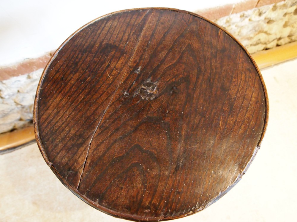 Table rare George II Elm primitive naive c1740 View II