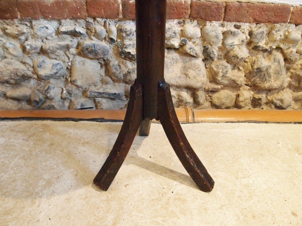Table rare George II Elm primitive naive c1740 View X