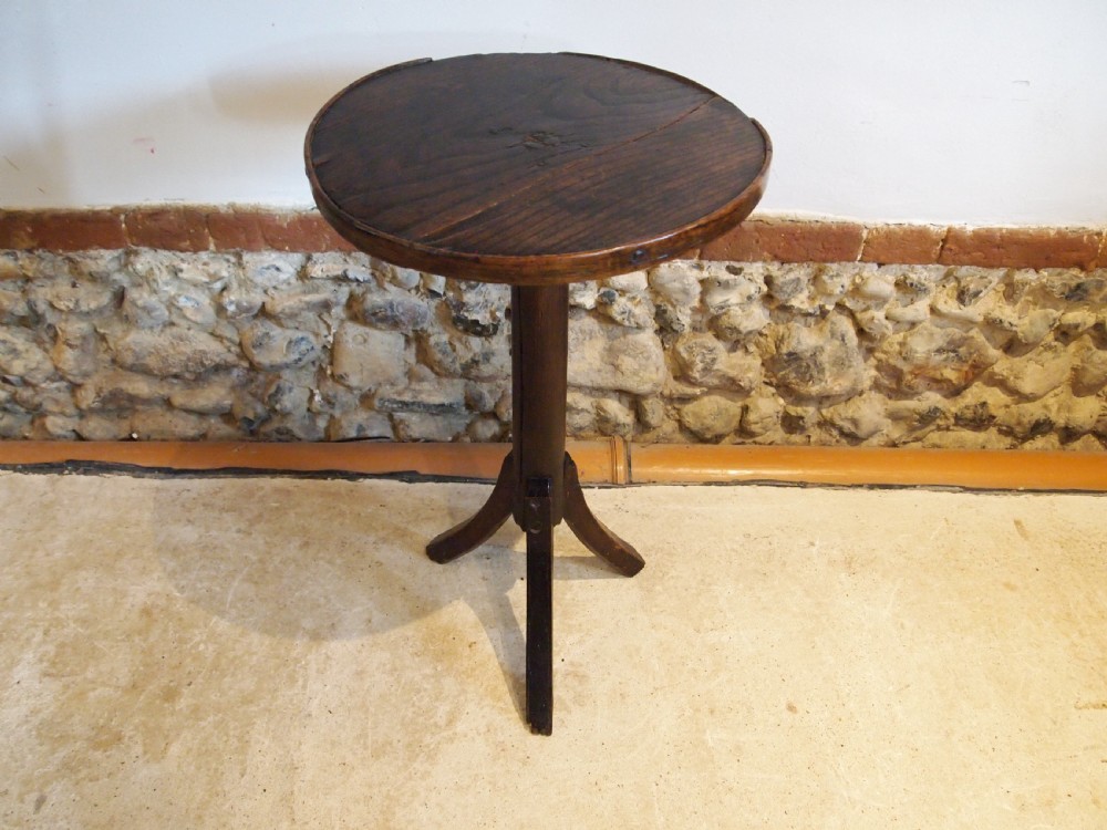 Table rare George II Elm primitive naive c1740 View XII