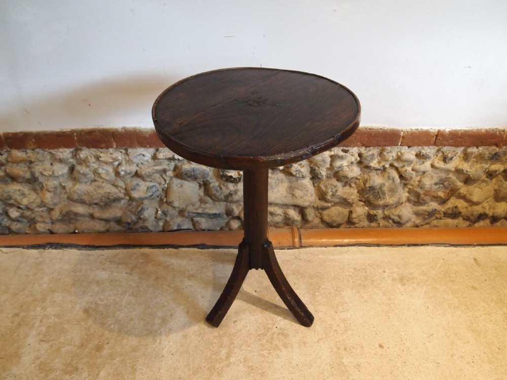 Table rare George II Elm primitive naive c1740 View XVI