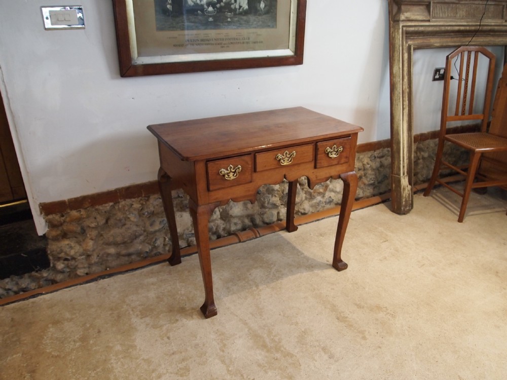 Table lowboy rare George III Solid Walnut c1780