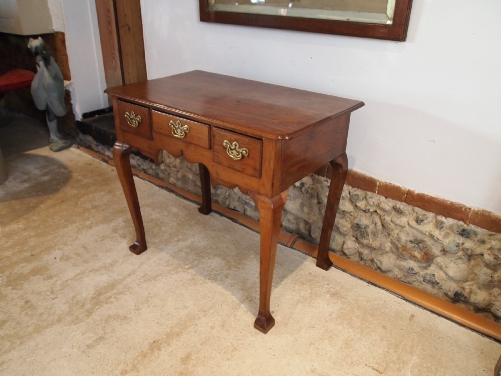 Table lowboy rare George III Solid Walnut c1780 View X