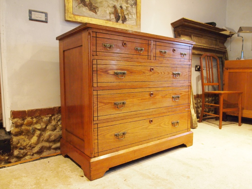 Chest of drawers rare Arts and Crafts solid English Ash c1890 View II