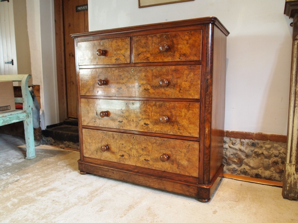 Chest of drawers fine Burr Walnut Victorian c1860 View VIII