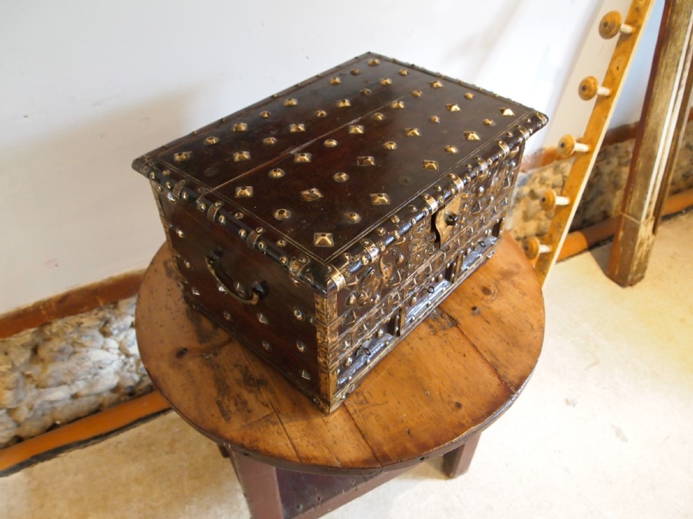 Chest rare small 18th century Zanzibar marriage chest c1740 View II