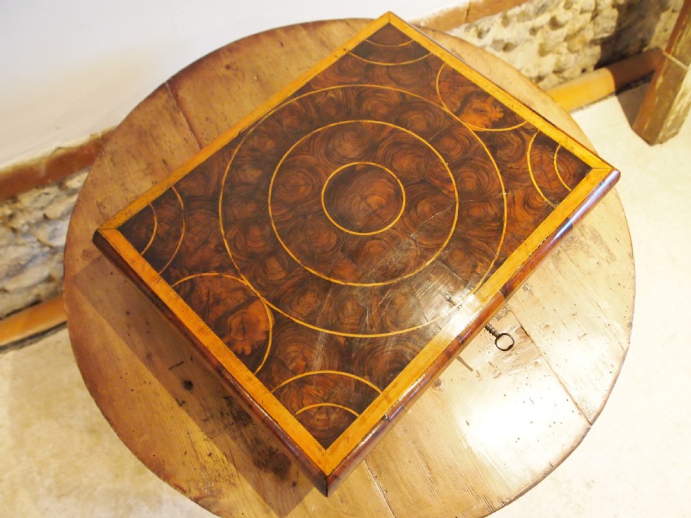 Box Rare 17th Century lace box Olive Oyster veneered c1690 View XII