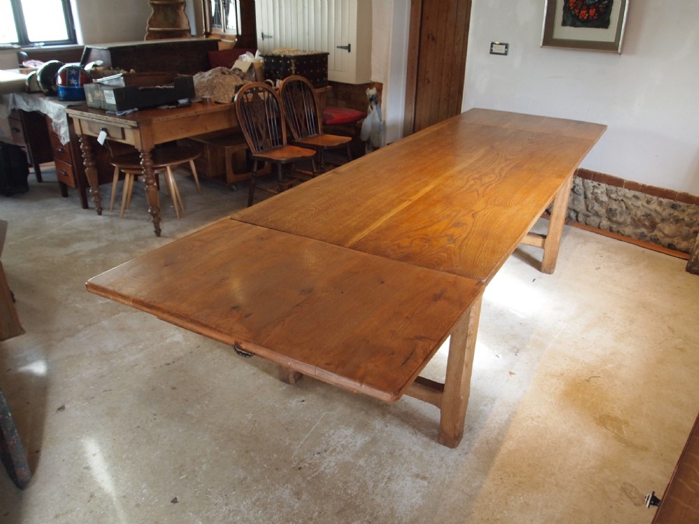 Table refectory farmhouse extending Oak Arts and Crafts c1920